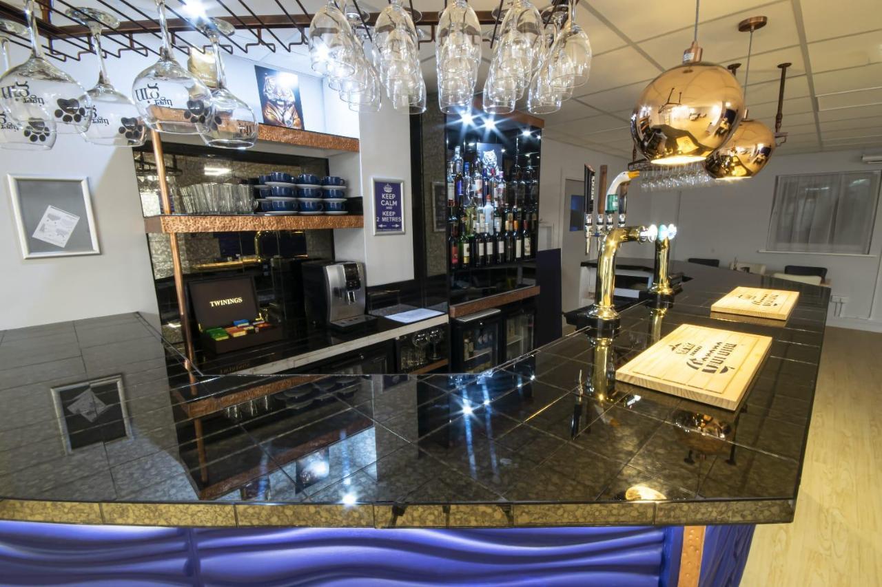 The Telford Whitehouse Hotel 외부 사진