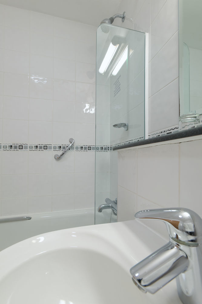 The Telford Whitehouse Hotel 외부 사진